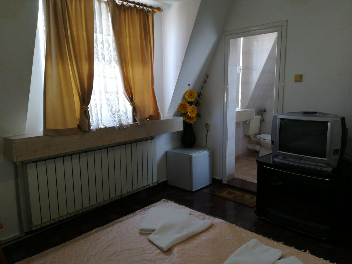 Family Hotel George Svilengrad Extérieur photo